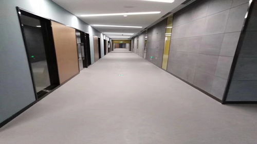 PVC塑膠地板生產廠家應具備的關鍵條件